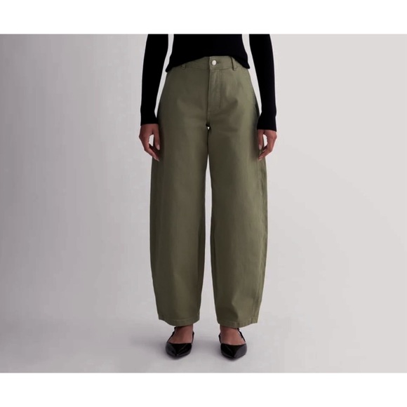 Everlane Pants - Everlane The Utility Curve Pant in Olive Size 4R